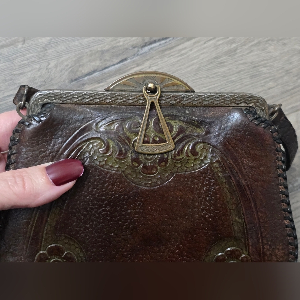 Antique Early 1900's Hand Tooled Leather Hand Bag Art Nouveau Deep Brown - Picture 3 of 13